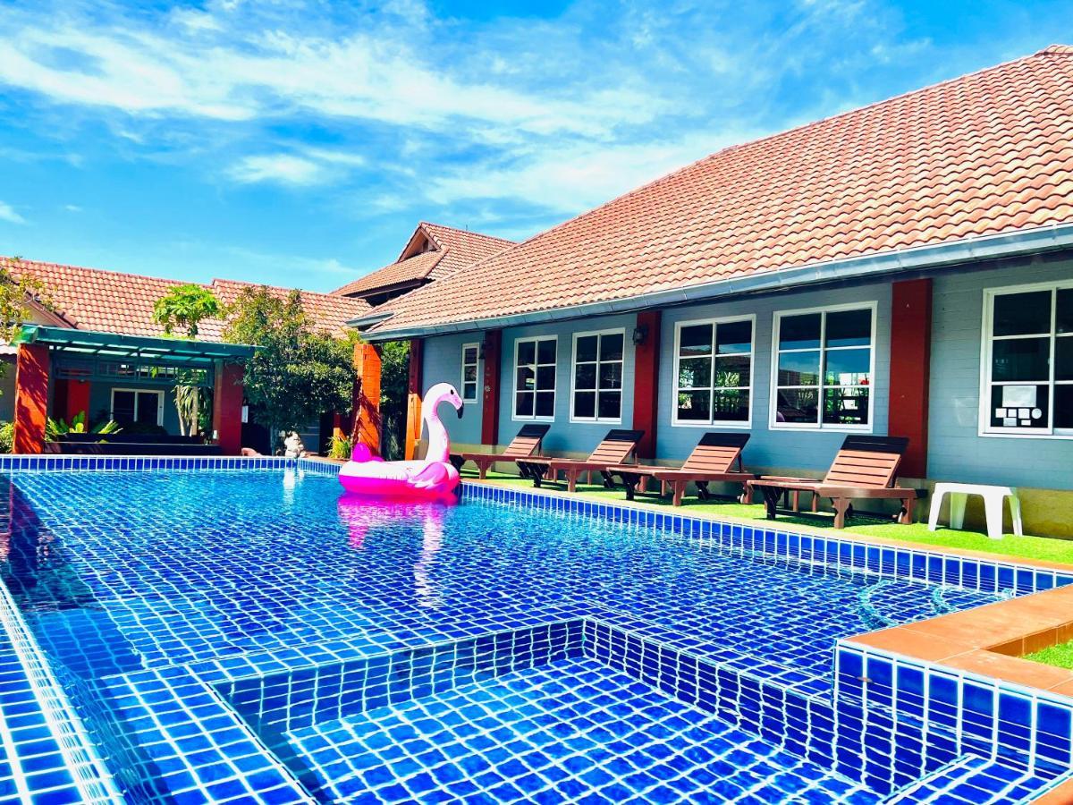 Benwadee Resort Pattaya Banpong Kültér fotó