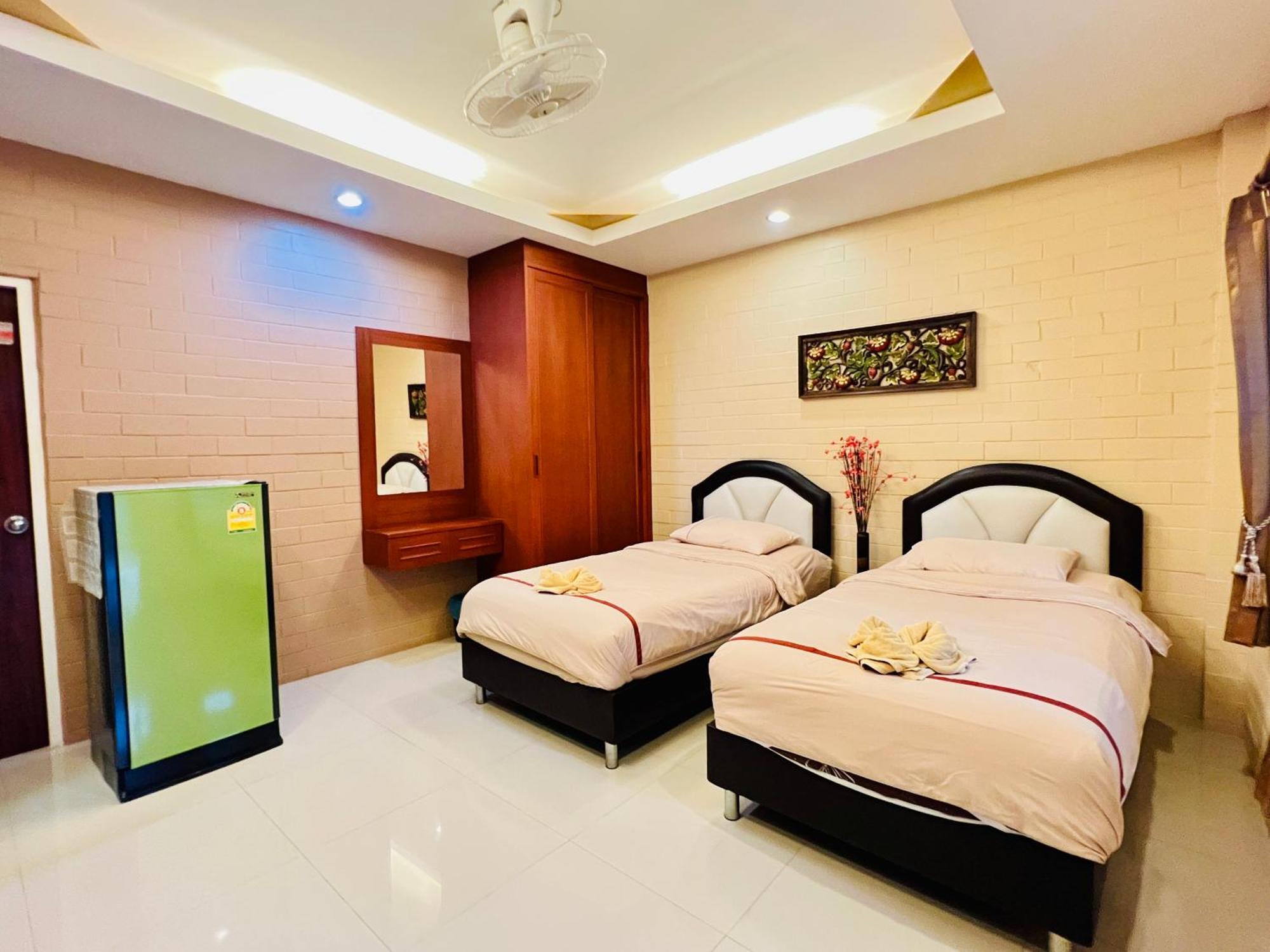 Benwadee Resort Pattaya Banpong Kültér fotó