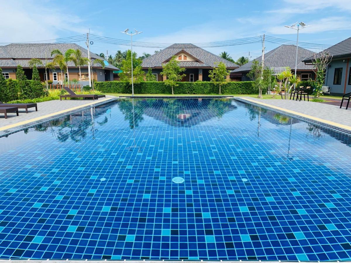 Benwadee Resort Pattaya Banpong Kültér fotó